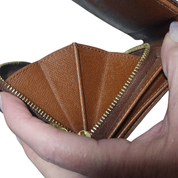 Louis Vuitton Wallet Brown Monogram - Picture 7 of 16